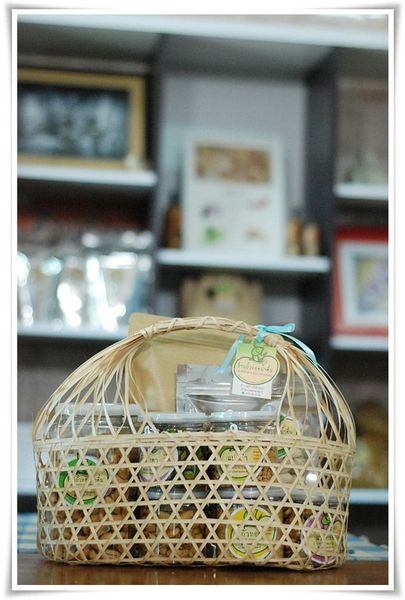  Giỏ mây 1 