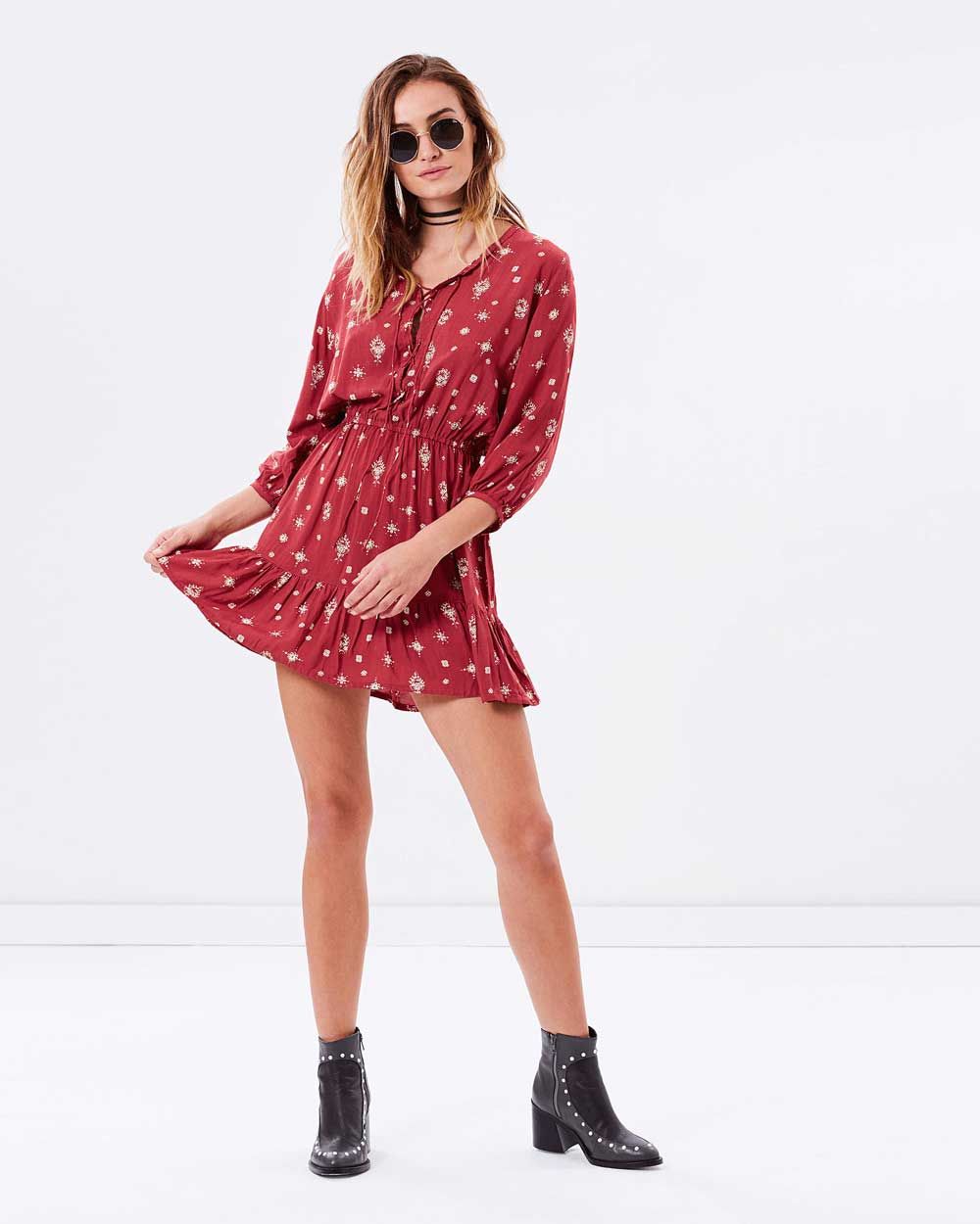  Sleeveless dress miss 